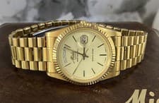 Vintage Mido Datoday Ocean Star Quartz President Stainless Steel Gents Watch