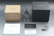 [MINT w/ Box] Hamilton Khaki Scuba H823350 Black Dial Automatic Men's Watch