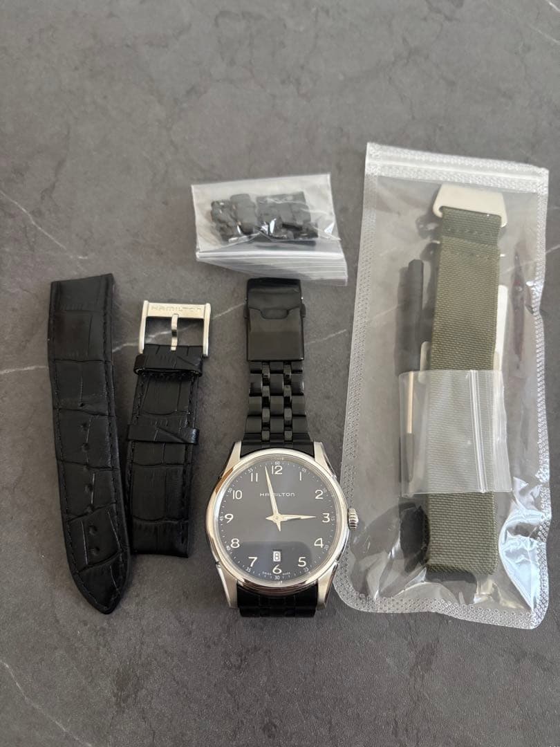 Hamilton Jazzmaster Thinline Quartz 42mm Watch with 2 straps Used