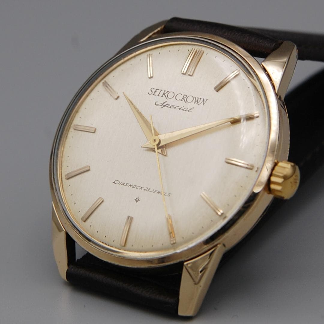 Seiko Crown Special Manual Hand-Winding Watch 23 Jewels Vintage 34.5mm 1960s
