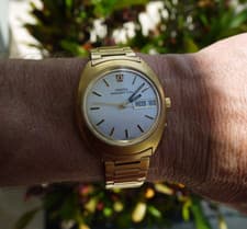 Omega Megaquartz 32 KHz, Vinatge 1970's, Fully Serviced, Runs Well, Day-Date