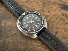 Seiko 6105-8110 Diver 1975 Vintage Automatic SS Black Dial Round Men's Accessory