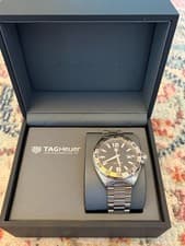TAG Heuer Formula 1 Men's Black Watch - WAZ1112
