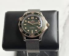 Omega Seamaster Diver 300M Titanium Gold Green Dial Ref. 210.90.42.20.10.001