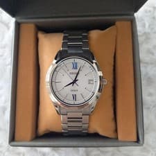 Seiko Dolce SADZ185 Quartz Watch Unisex Solar Radio Wave Full Set