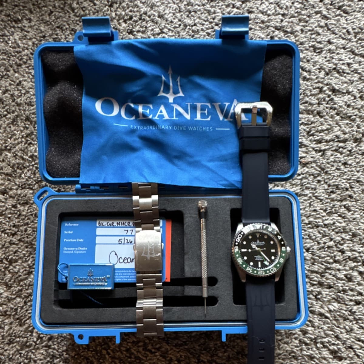 Oceaneva Deep Marine Explorer Titanium GMT Diver Watch Black/Green Bezel w/ Box