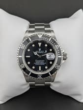 Rolex Submariner Date 16610 Black Dial 40mm 2004 F Serial