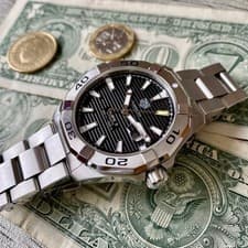 TAG Heuer Aquaracer Caliber 5 Automatic Black Dial Watch SWISS MADE