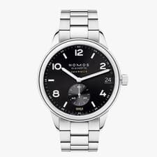 NOMOS Glashütte Club Sport Neomatik 42 Date Black - 781