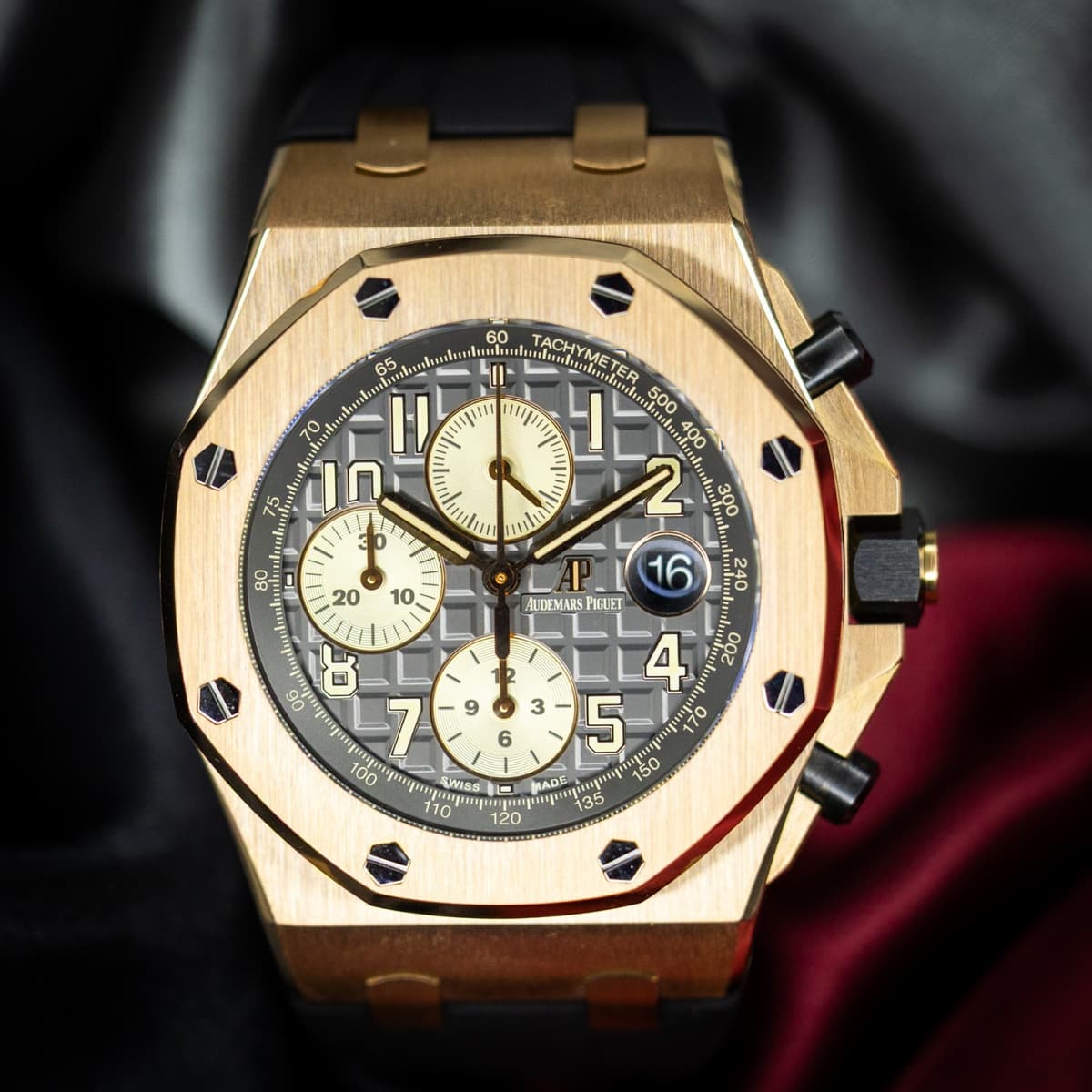 Audemars Piguet Royal Oak Offshore 26470OR "Rhodium Dial" | Full Set 2019