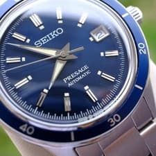 Seiko Presage 4R35-05A0 Automatic Date Navy Dial Men's Watch Box Papers Used