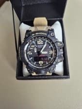 Casio Mudmaster Desert Camo Watch Timepiece Authentic Excellent Condition