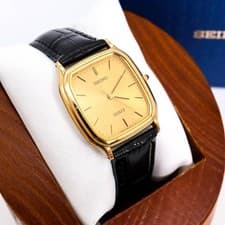 【MINT】Working SEIKO Dolce watch, gold, square, leather, 1498