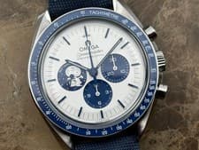 Omega Speedmaster SNOOPY 42mm Manual Wind Anniversary Limited Edition Box Papers