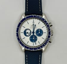 Omega Speedmaster Silver Snoopy Award 50th Anniversary 310.32.42.50.02.001