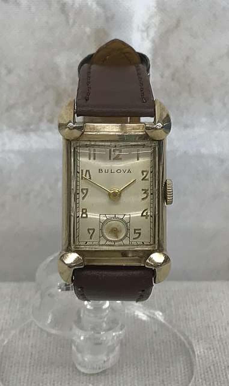 Manual Wind Wristwatch Model 8447855 BULOVA