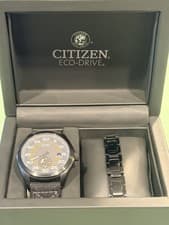 Citizen Eco-Drive B690. Black Stainless Bracelet