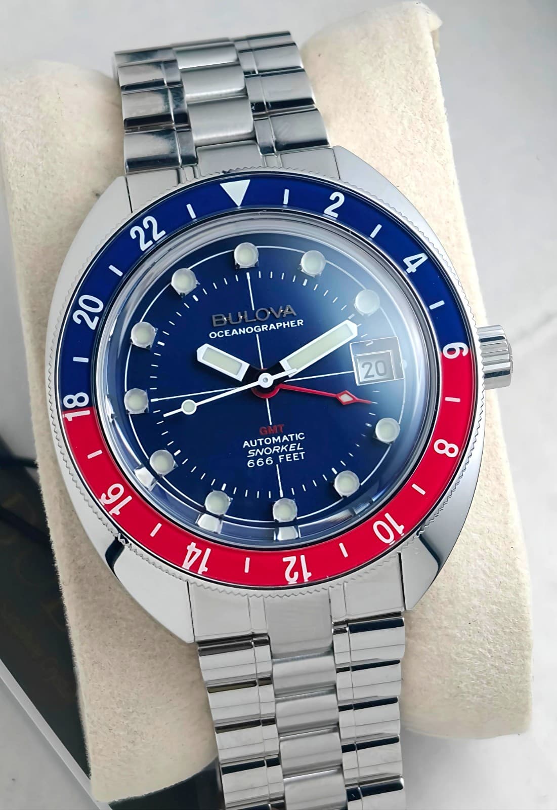 Bulova Oceanographer Devil Diver Pepsi GMT Automatic Watch 96B405