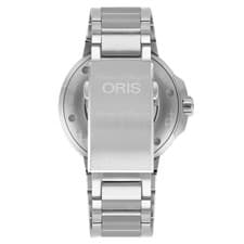 Oris Aquis Date 41.5 mm 01 733 7766 4150-SET watch