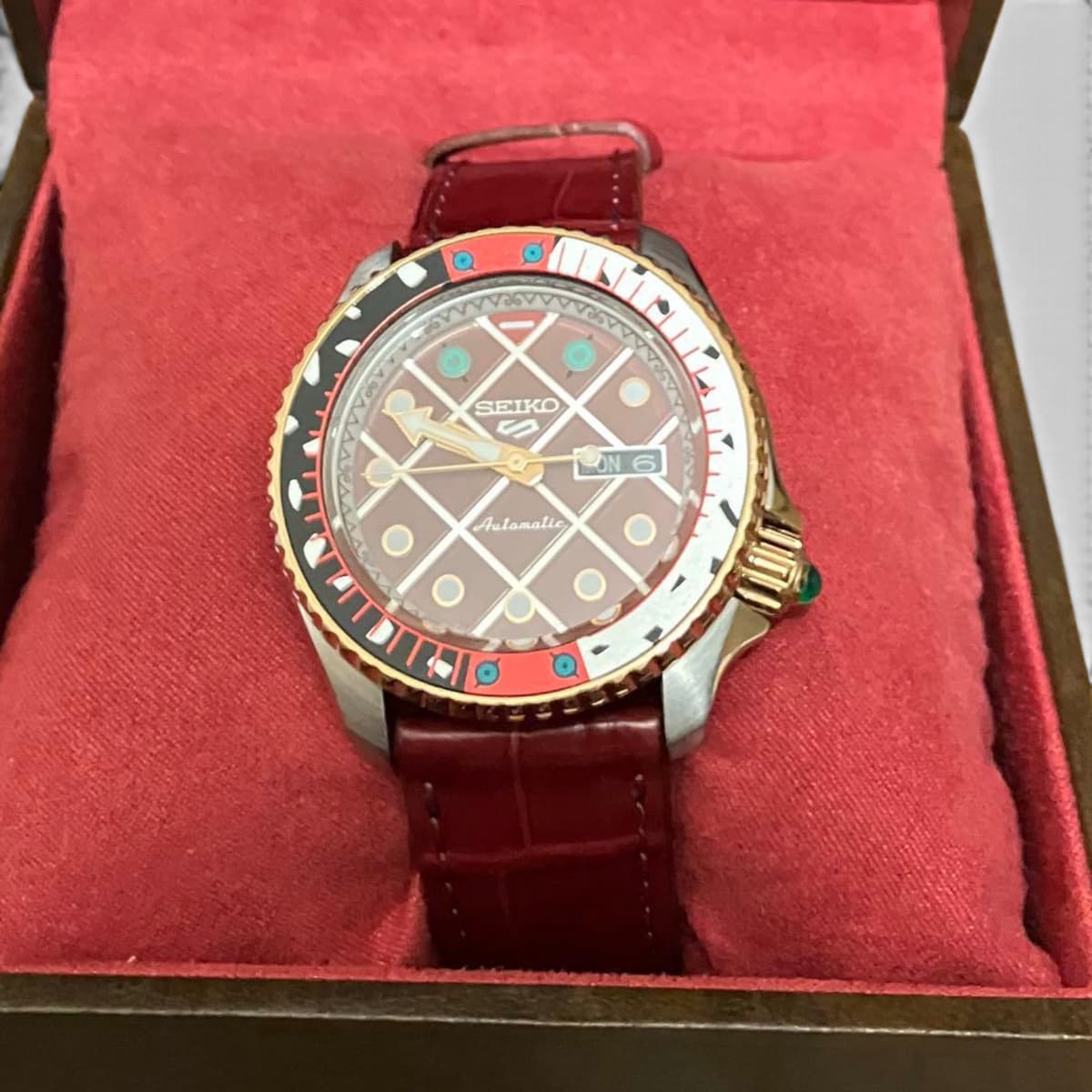 Seiko 5 JoJo Diabolo SBSA034 Limited 1000 King Crimson Watch Mod Strap Authentic