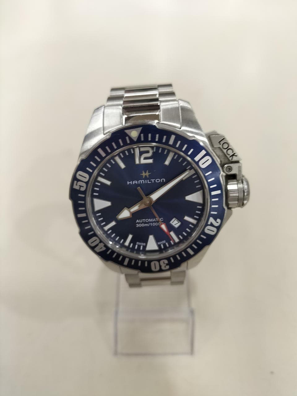 Automatic winding watch Model H77050 HAMILTON