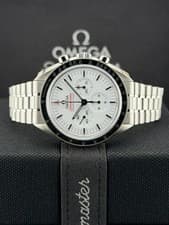 '25 Omega Speedmaster Moonwatch Professional 42mm White Dial 310.30.42.50.04.001