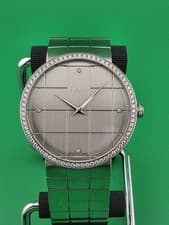 Christian Dior La D de Dior Quartz Watch CD043113-J factory diamonds bezel.