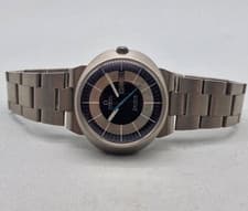 VINTAGE OMEGA GENEVE DYNAMIC TWOTONE DIAL AUTO DAYDATE MAN'S WATCH SS STRAP/X001