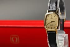 1982 Top MINT/Box OMEGA De Ville 19mm 591.0191 Quartz Gold Dial Women's Vintage