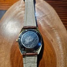 Vintage MoonWesome Gold-Tone Manual Men's Watch Official