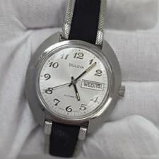 Vintage 1973 Mens Bulova Jet Star Automatic Watch 11BSACD Movement. Runs Swiss