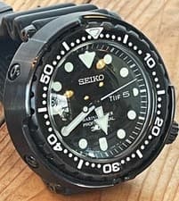 Seiko Prospex Tuna Ninja Diver Quartz 2017 SBBN035 47mm Box Papers Overhauled