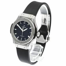 Hublot Classic Fusion 582.NX.1170.RX Automatic 33mm Black Women's Watch