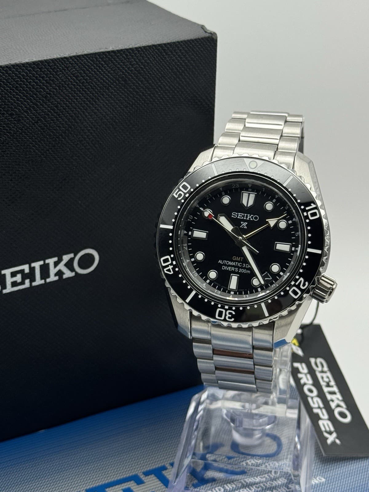 New Seiko Prospex SPB383J1 Black GMT Diver 200m Automatic 6R54 3 Day Pwr Reserve