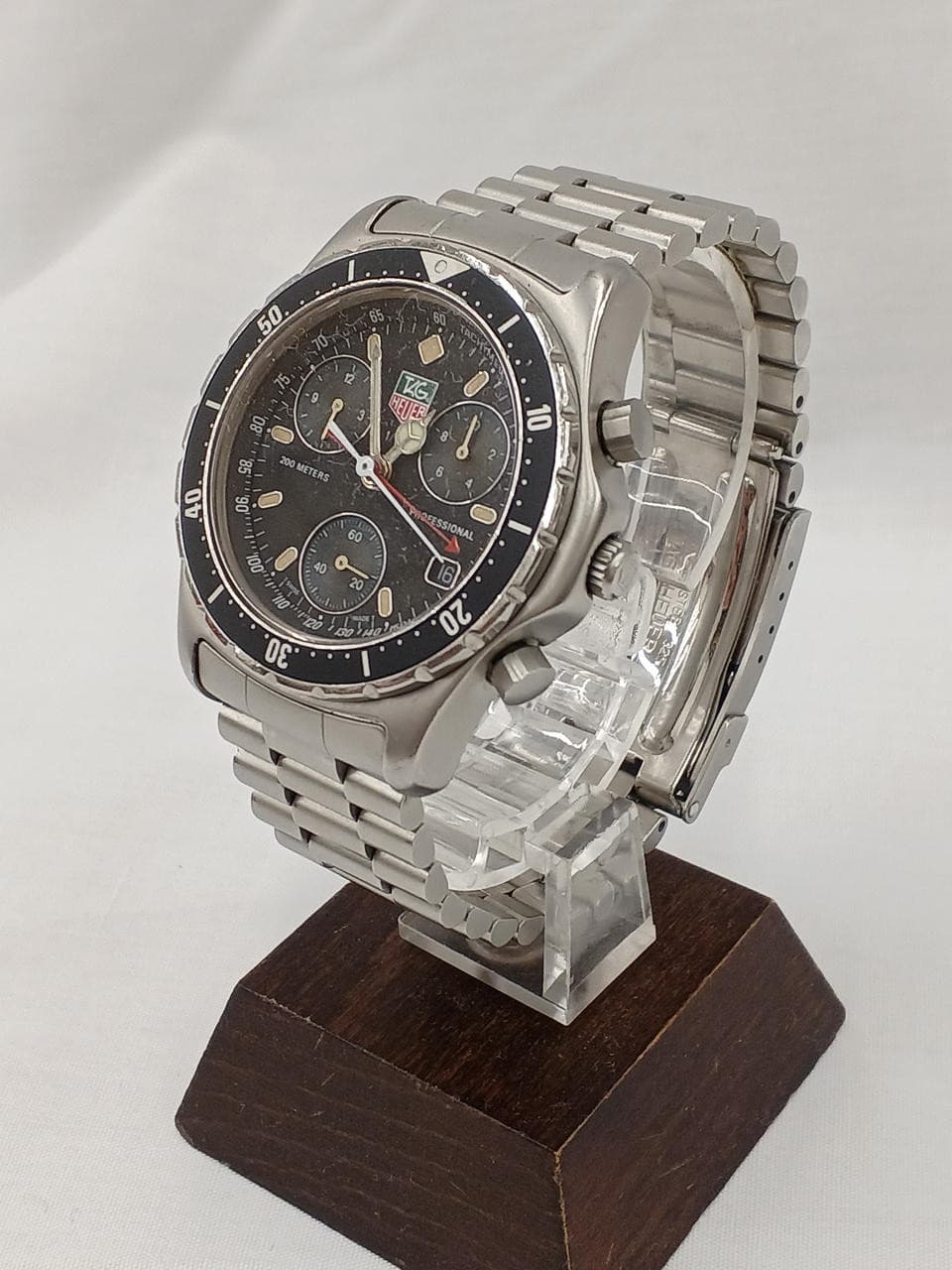 Quartz Watch PROFESSIONAL200 Model 570.205