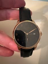 TISSOT LE LOCLE AUTOMATIQUE PETITE SECONDE