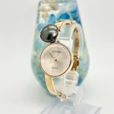 Citizen Ambiluna Solar Watch 1P Diamond Ladies Gold Tone Quartz Authentic