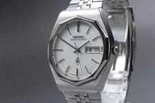 Vintage 1975 Seiko Grand Quartz 4843-7000 Silver KANJI Qz Mens Watch From JAPAN
