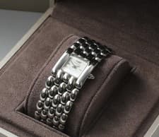 [Near MINT in Case] Chaumet Khesis White Dial Bezel Quartz 21mm Women's Watch