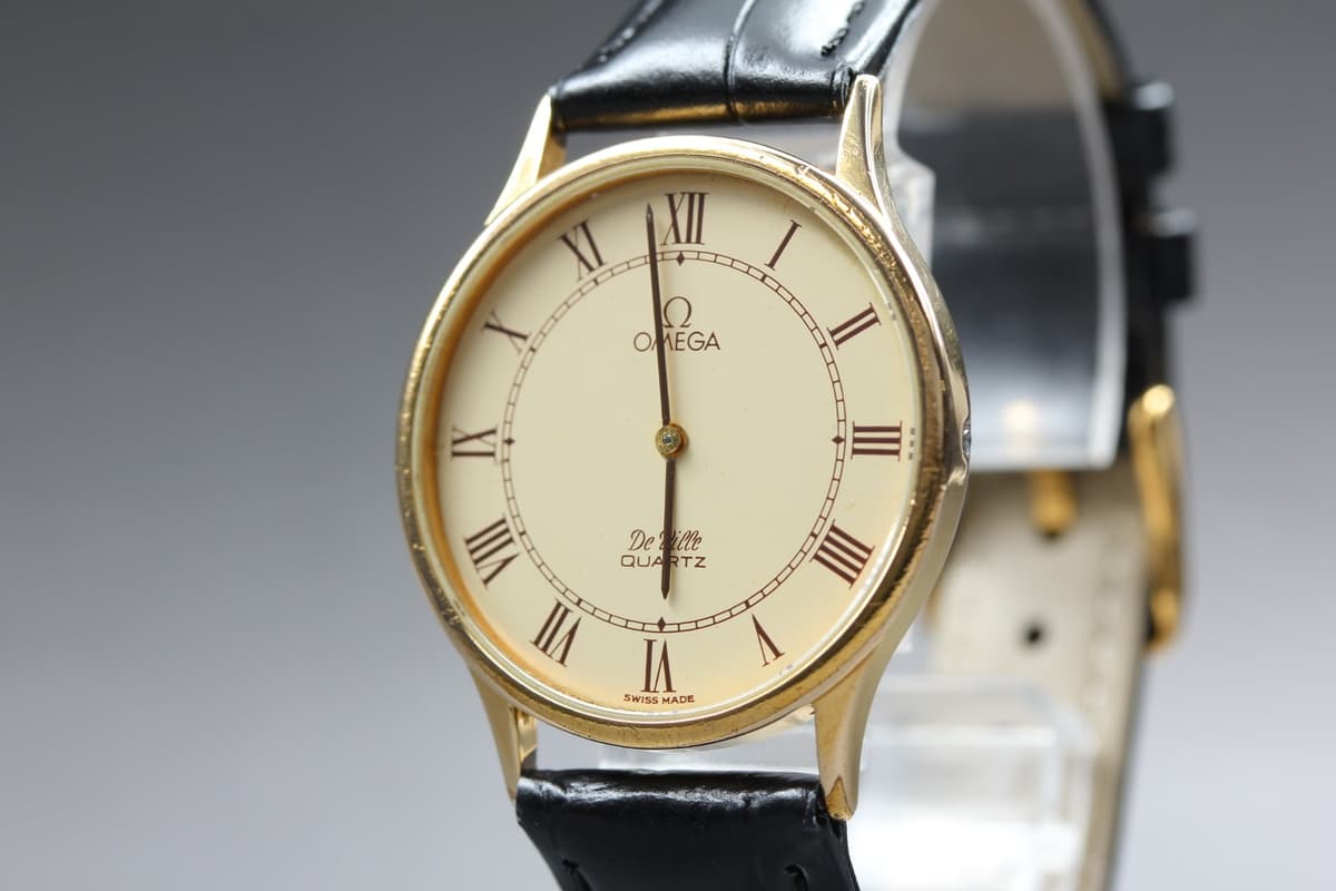 Vintage 1980 OMEGA De Ville Cal.1365 Ref.191.0130.1 Gold Roman Quartz Mens Watch