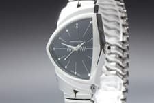 [Near MINT] HAMILTON Ventura H244112 Black Dial 33mm Men's Quartz Watch JAPAN