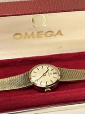 OMEGA 9ct Gold *+BOX* Ladies Vintage 1970’s Manual Watch - 711.5531