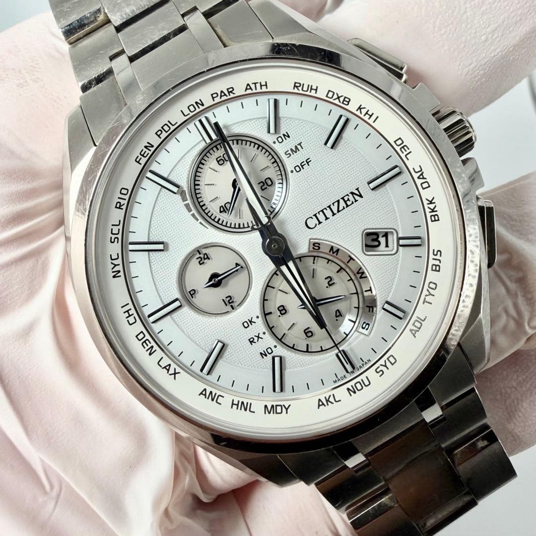 Citizen Eco Drive H804-T018696 Watch Good Condition Working