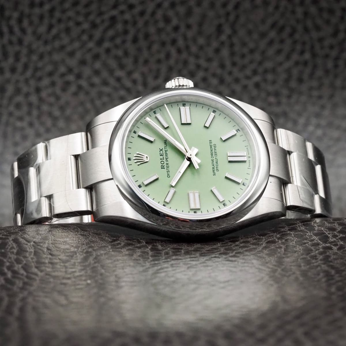 2025 BNIB Rolex Oyster Perpetual “Pistachio” Dial 41mm 134300-0006