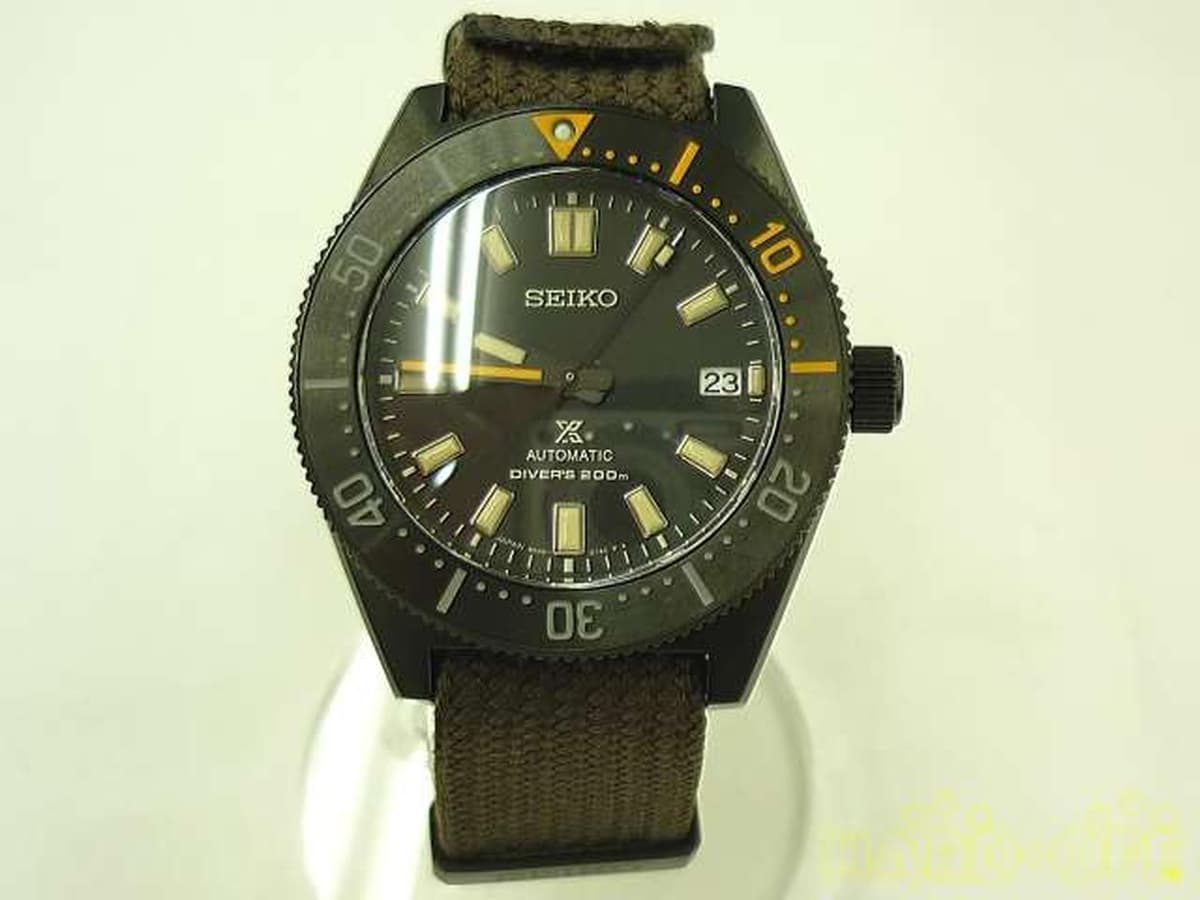 Automatic Wristwatch (with Manual Winding) Model Number SBDC153 SEIKO