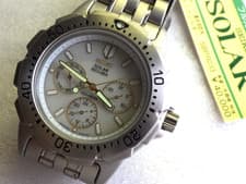 Seiko Scuba Diver 200M Titanium Lumibrite 5K2J-0A30 Solar Men's Watch - Unused