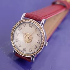 Hermes Wristwatch Sellier Quartz Ivory new leather strap battery replaced.