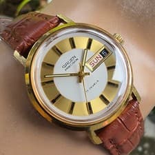 Vintage GRUEN men's manual wind watch 512CD Two-tone dial 1960s