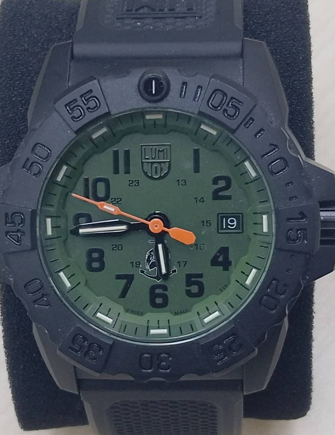 Luminox Navy SEAL 3500 Series 45mm 3517.NQ.SET Pre-owned Mens Watch