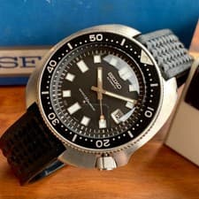 1974 Seiko 6105-8110 "Captain Willard" Divers Watch w/ Box - Museum Condition
